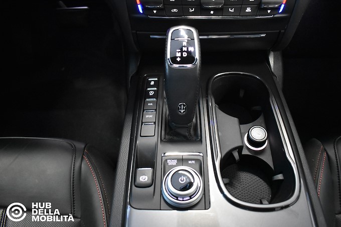 MASERATI Ghibli 330 CV MHEV GT Ultima